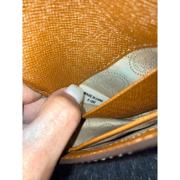 MICHAEL KORS, SMALL IVORY, BROWN SIGNATURE LEATHER WALLET - Picture 10 of 10